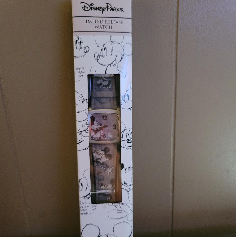 Disney Park Limited Release Watch Black and White Mickey.
